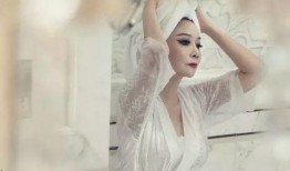 蔡明爆料自己老婆的视频,老婆视频曝光引网友热议